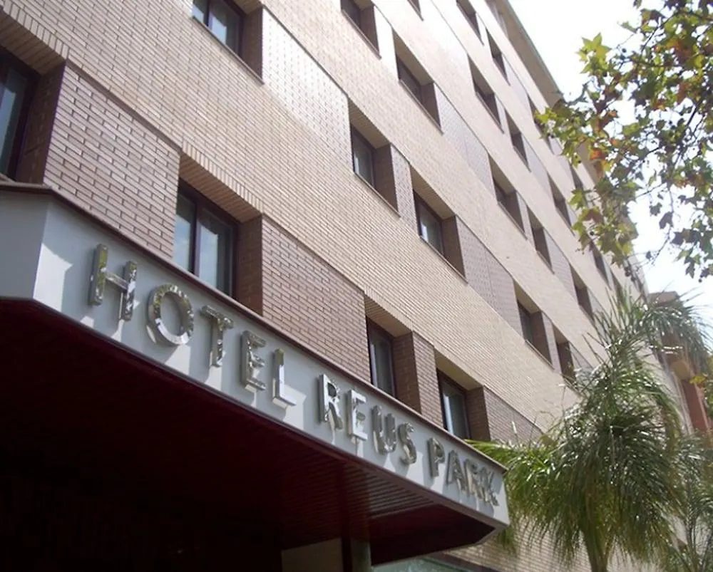 Hotel Reus Park 3*,