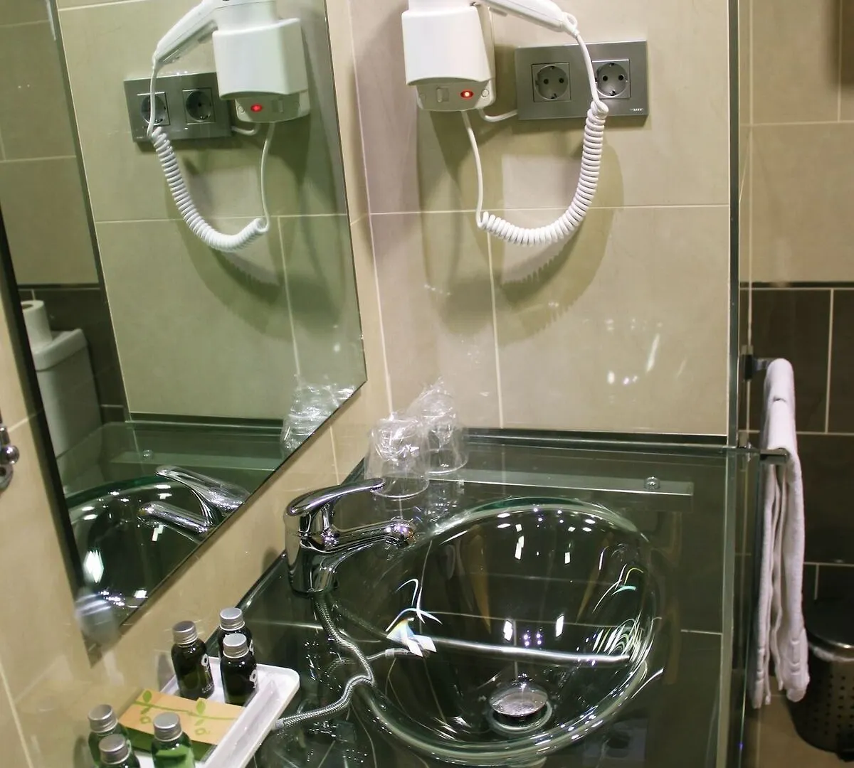 ***  Hotel Reus Park İspanya